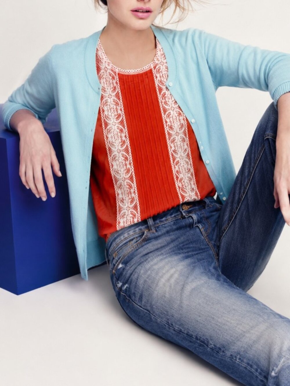 BLUE TASSEL: NWOT Cotton/Silk Red Lace Tank